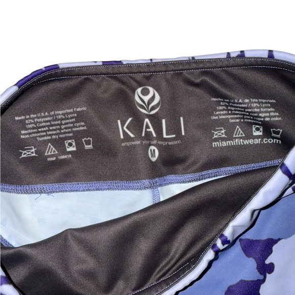 Kali Peloton Vibrant Purple and White Leggings Size Medium - Picture 7 of 8